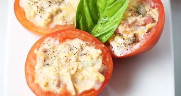 Stuffed tomatoes enjoy