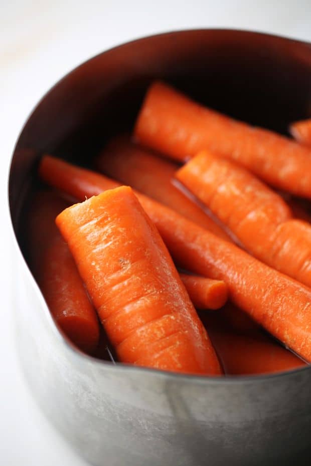 Boiling carrots for your Sweet sauteed side dish