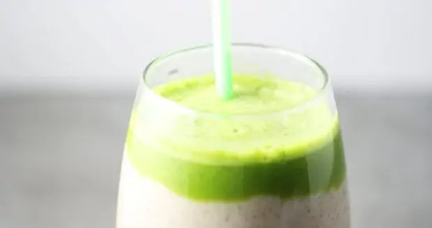 Spinach Pineapple Banana Smoothie