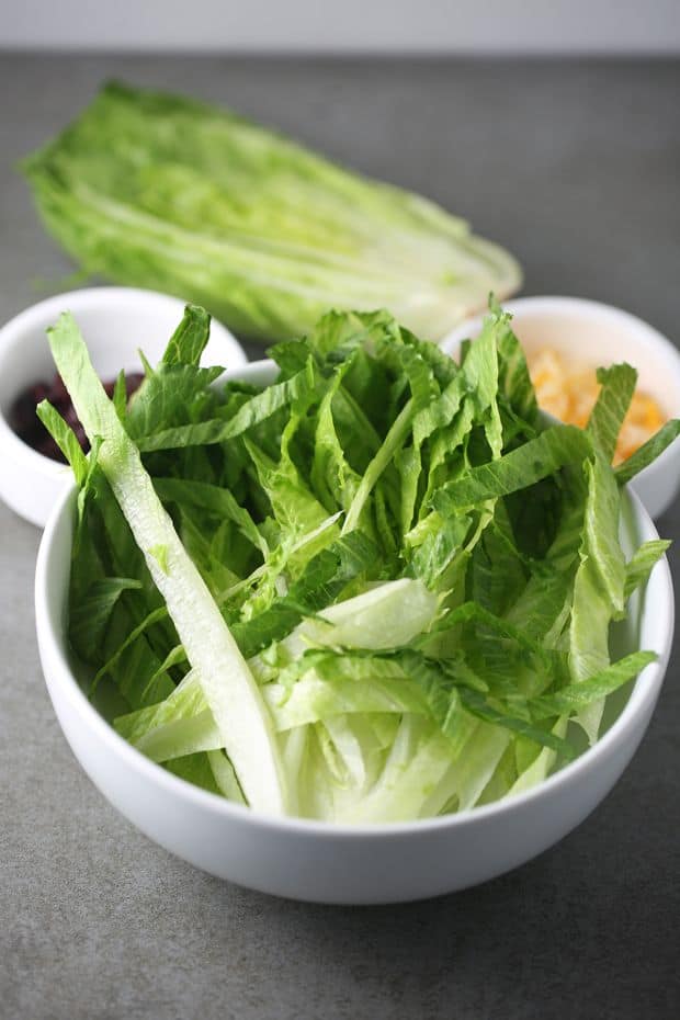 Cut lettuce into long strips